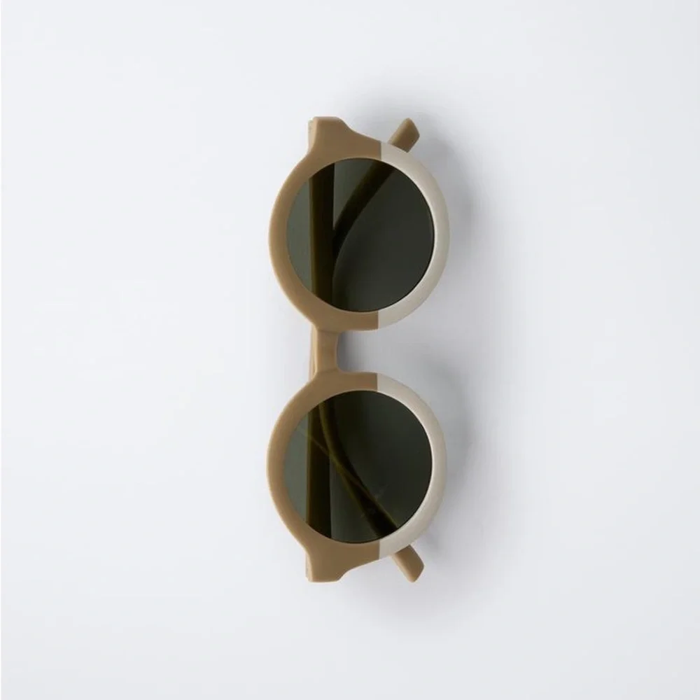 NWT. Zara Kids Ecru/Beige Round Sunglasses with a Resin Frame. Size 10 -14.